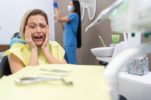 Best Emergency Tooth Extraction in La Vernia, TX